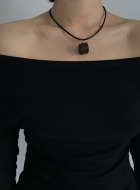 三环路木合金女项链方块