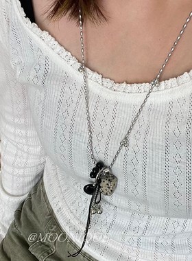 博主同款天然斑点石方块爱心项链女小众高级感百搭长款毛衣链配饰