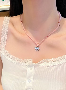 夏日多巴胺童趣滴油卡通腊肠狗吊坠项链女款小骨头串珠锁骨链颈链