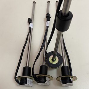 苏州金龙海格客车燃油传感器油箱浮子金龙大巴车油量传感器宇通中