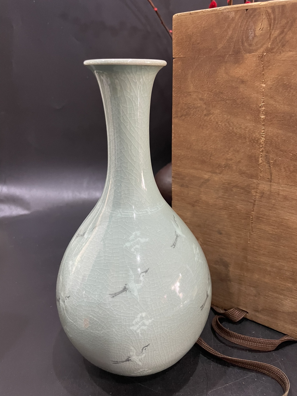 ◇ボストン美術館所蔵陶芸家【叶光夫】造 白瓷刻文花瓶 昭和時代