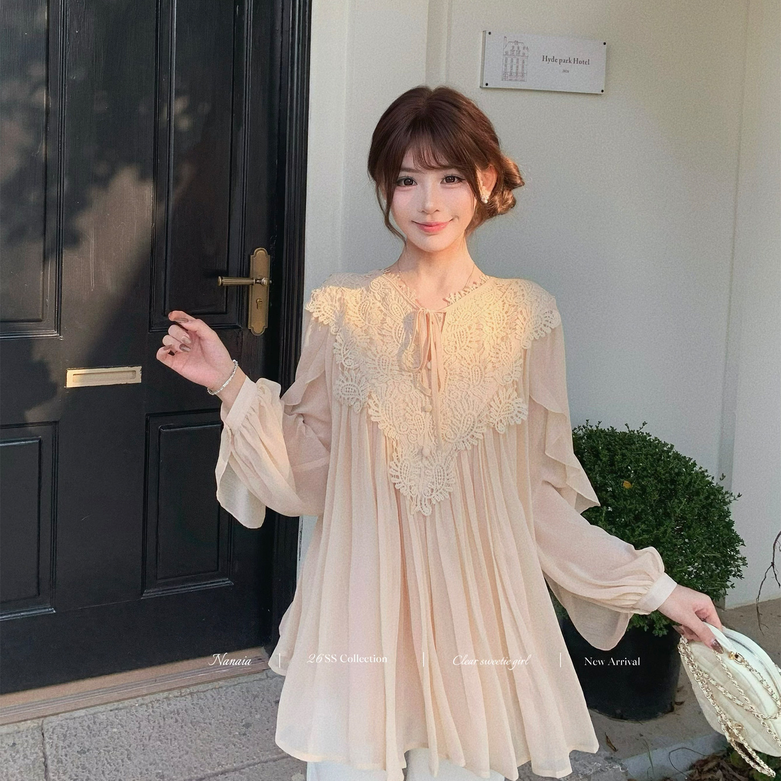 甜水仙 早樱子 复古优雅立体钩花蕾丝拼接雪纺衫春季新款宽松上衣,淘宝优惠券,粉丝福利购,淘宝优惠卷