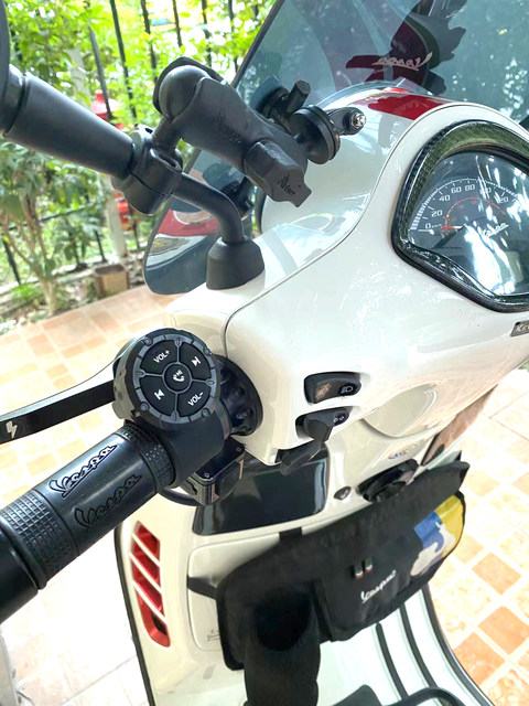 Volume adjustment Bluetooth KEVINDESIGN waterproof