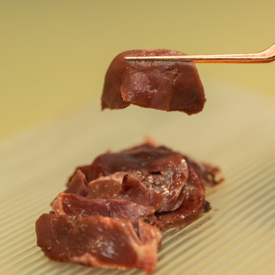 E Shin Meow New Zealand Silver Fern Beef Heart Slices 500g Pet Raw Bone Meat Ingredients Pet Cooked Homemade Ingredients