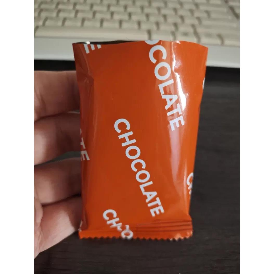 知食大爆炸巧克力椰奶薄脆饼干单独小包装晚上解饿好吃的上班办公