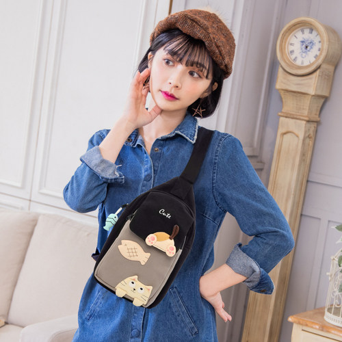 秒杀日本设计kine猫卡通捉鱼猫拼布棉布艺帆布女胸包斜背包妈妈包 - 图0