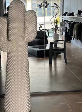 仙人掌衣架艺术波普风雕塑大摆件