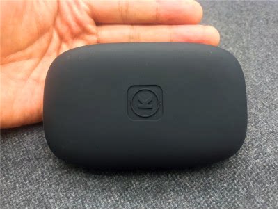 收纳包数码整理硅胶包盒 品牌拆机配件手感好手机耳机便携保护套