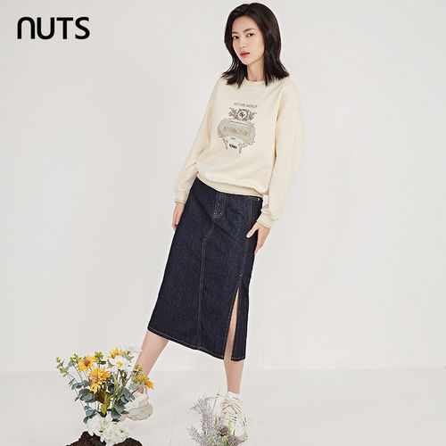 NUTS春季新品时尚短款开叉水洗牛仔半裙女211065102-399 - 图2