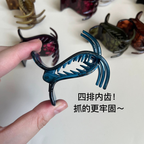 大抓量巨能抓！绝美喷丝抓夹长齿鲨鱼夹发量多高颅顶马尾小发抓女 - 图0
