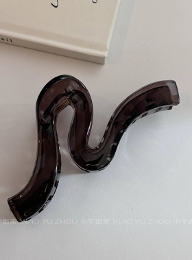 简约几何黑咖系波浪抓夹飘带鲨鱼夹发夹果冻发抓后脑勺盘发头饰女