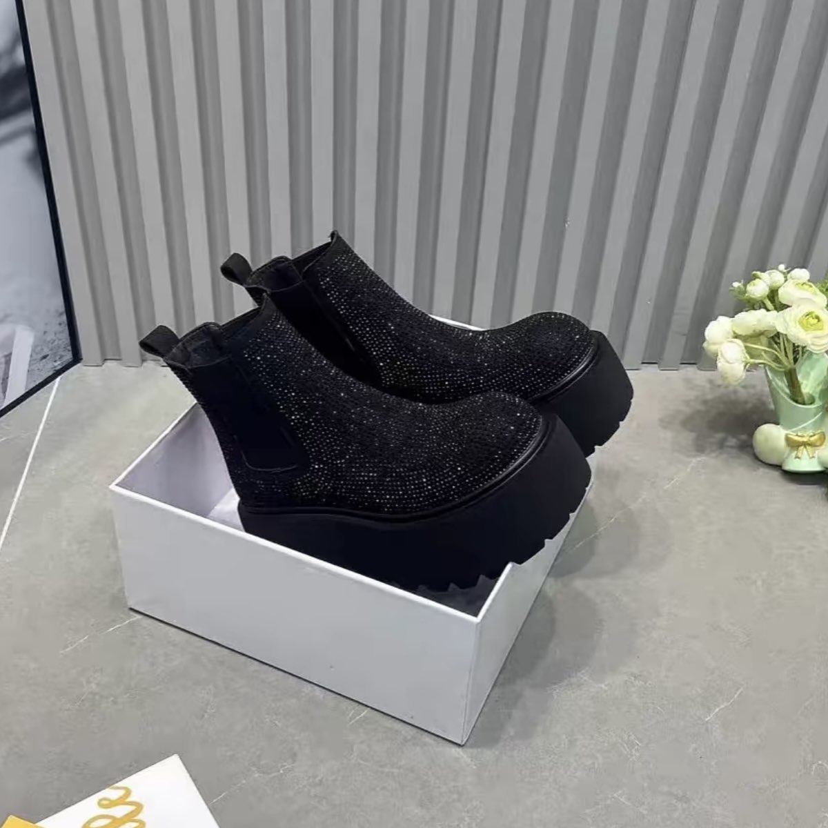 重工时尚满钻厚底增高短靴烟管靴女2025秋冬新款加绒百搭休闲鞋,淘宝优惠券,粉丝福利购,淘宝优惠卷