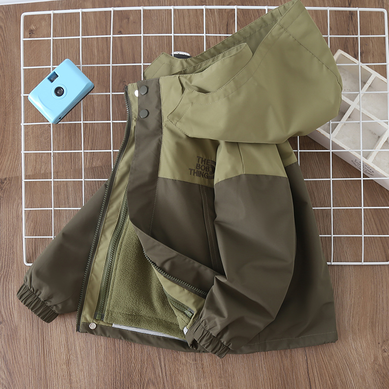 男童工装外套春秋款2025新款儿童冲锋衣三合一可拆卸宝宝洋气秋装 - 图0