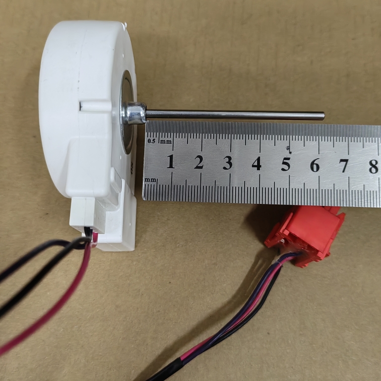 适用伊莱克斯ZSE4082YGA冰箱冷冻室直流电机风扇风机19-02402-00A-图1