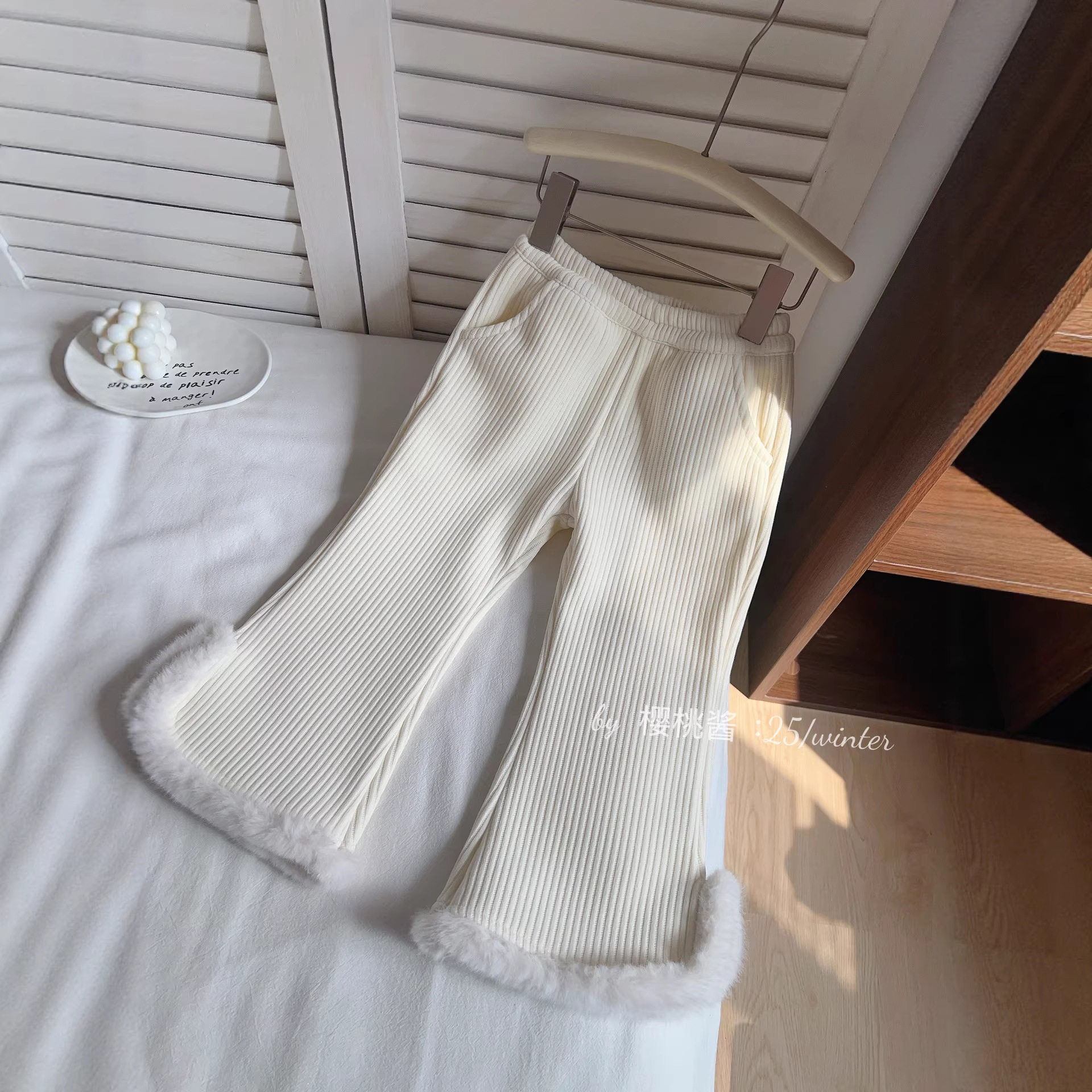 女童新中式套装国风下摆拼纱旗袍立领马甲打底衫喇叭裤洋气三件套,淘宝优惠券,粉丝福利购,淘宝优惠卷