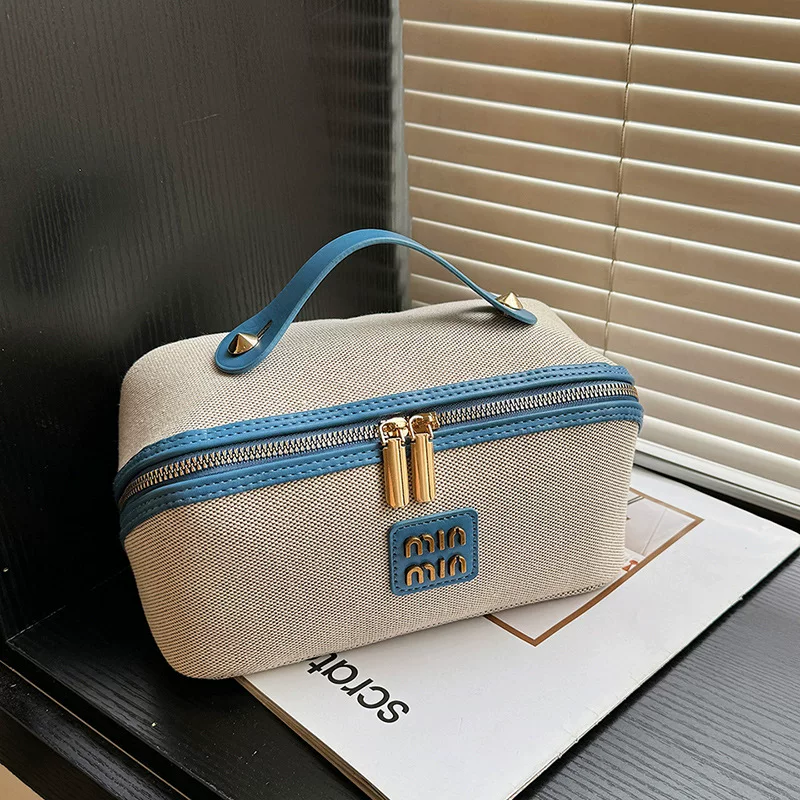 Retro capacious cosmetic bag, handheld organizer bag, high-end