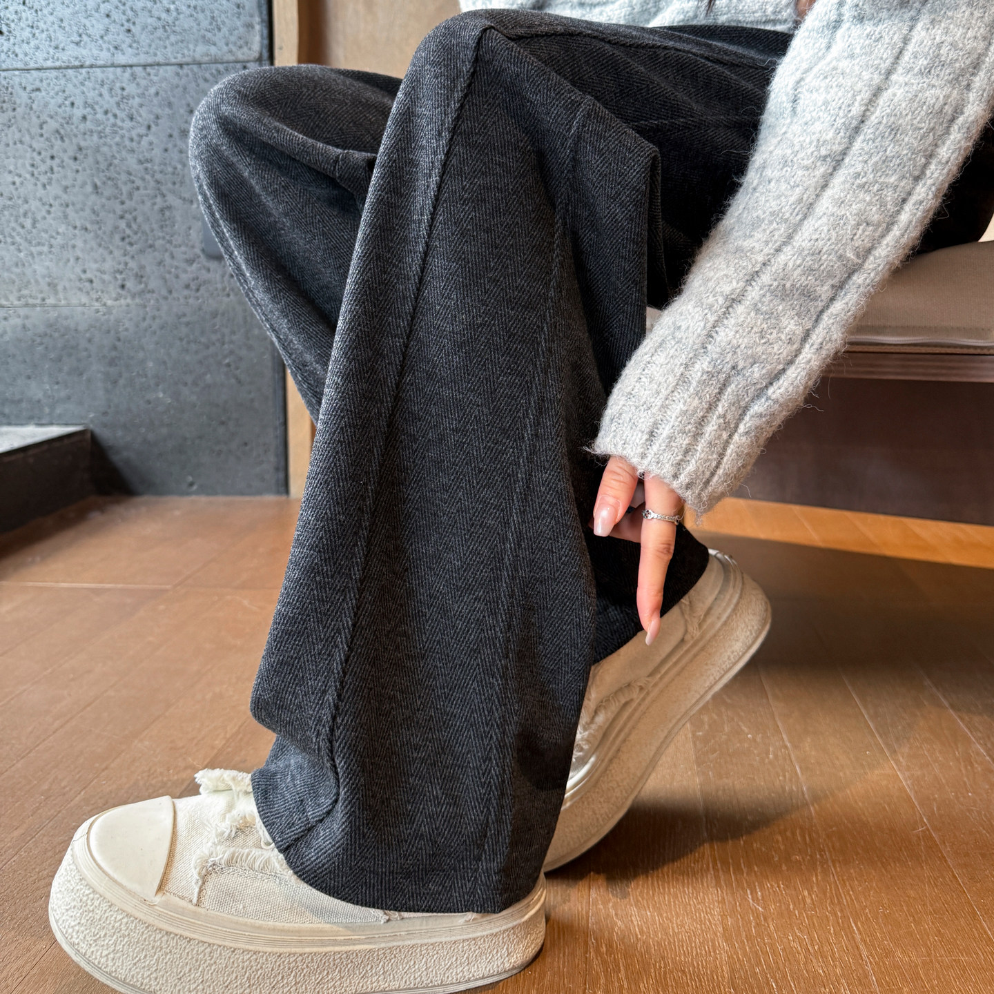 醋酸羊毛呢阔腿裤女秋2025新款高腰窄版直筒休闲糯米冬季加绒裤子,淘宝优惠券,粉丝福利购,淘宝优惠卷