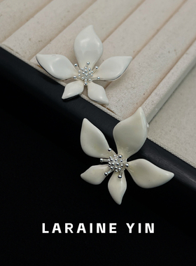 LARAINEYIN超仙白色花朵S925银针耳环女轻奢小众设计精致气质耳饰