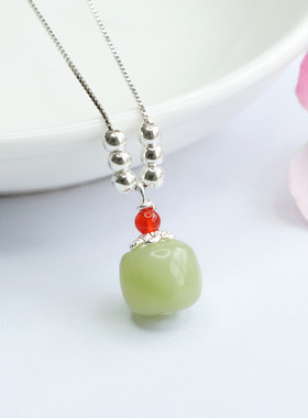 S925银镶天然和田玉项链桶珠路路通小众设计感锁骨链原创配饰