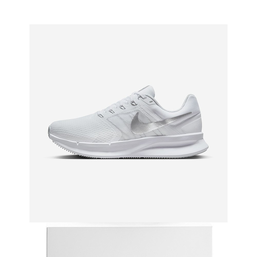 韩国直邮Nike Run Swift 3 舒适百搭 低帮跑步鞋 女款 白色耐克 - 图3