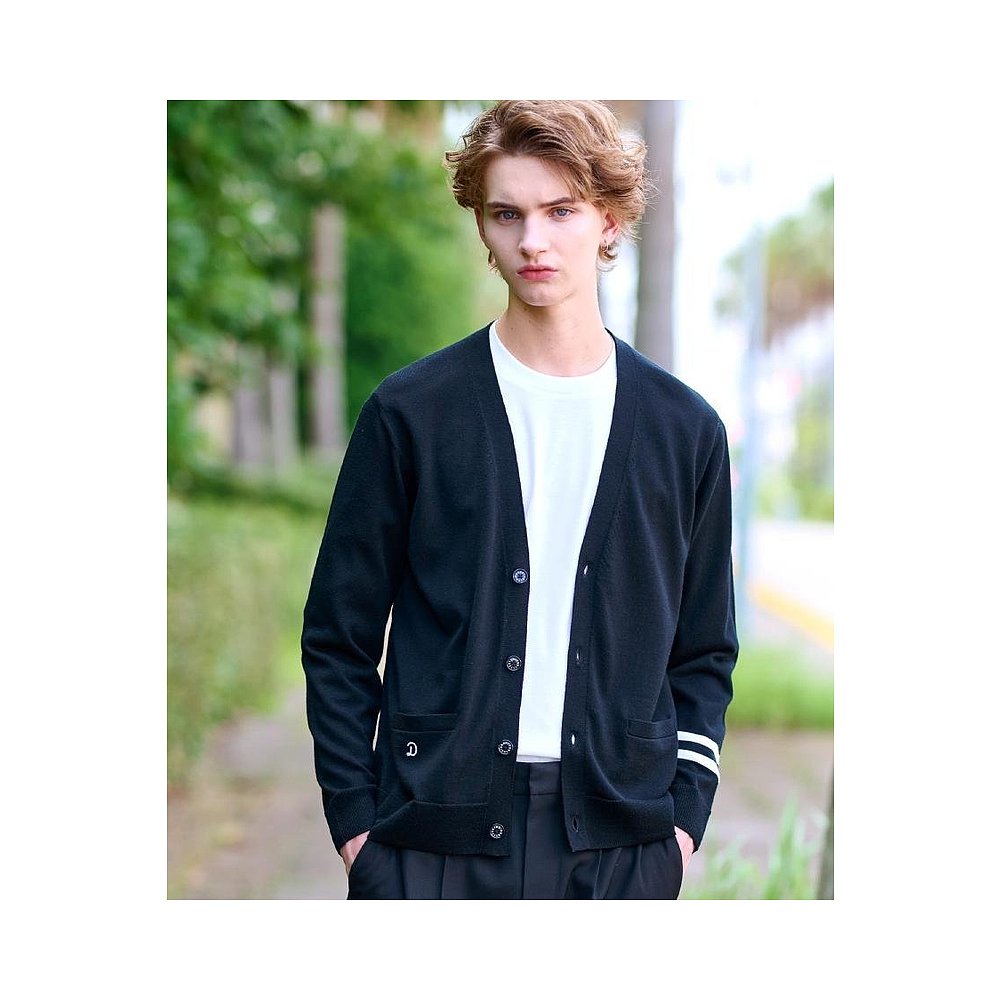 日本直邮DRESSTERIOR Washable Fine Merino羊毛内搭外套 - 图0