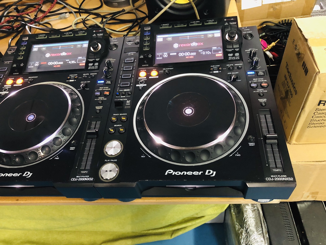 一台 单台先锋cdj2000nxs2打碟机 - 图1