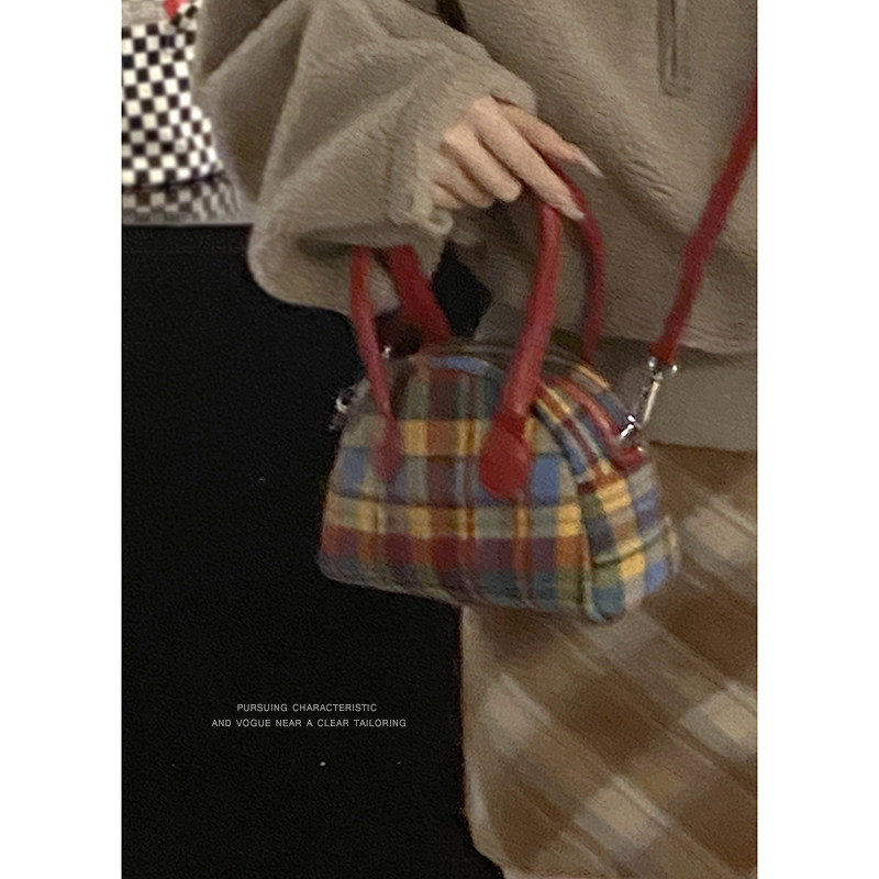 美拉德格子手提包包女2023新款潮红色新年包小众单肩斜挎包贝壳包,淘宝优惠券,粉丝福利购,淘宝优惠卷