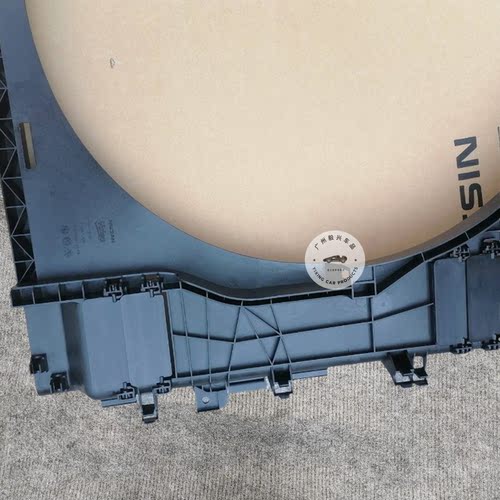 适用于途乐 英菲尼迪QX56 QX80电子扇罩风圈风扇框顶层散热器护罩 - 图0