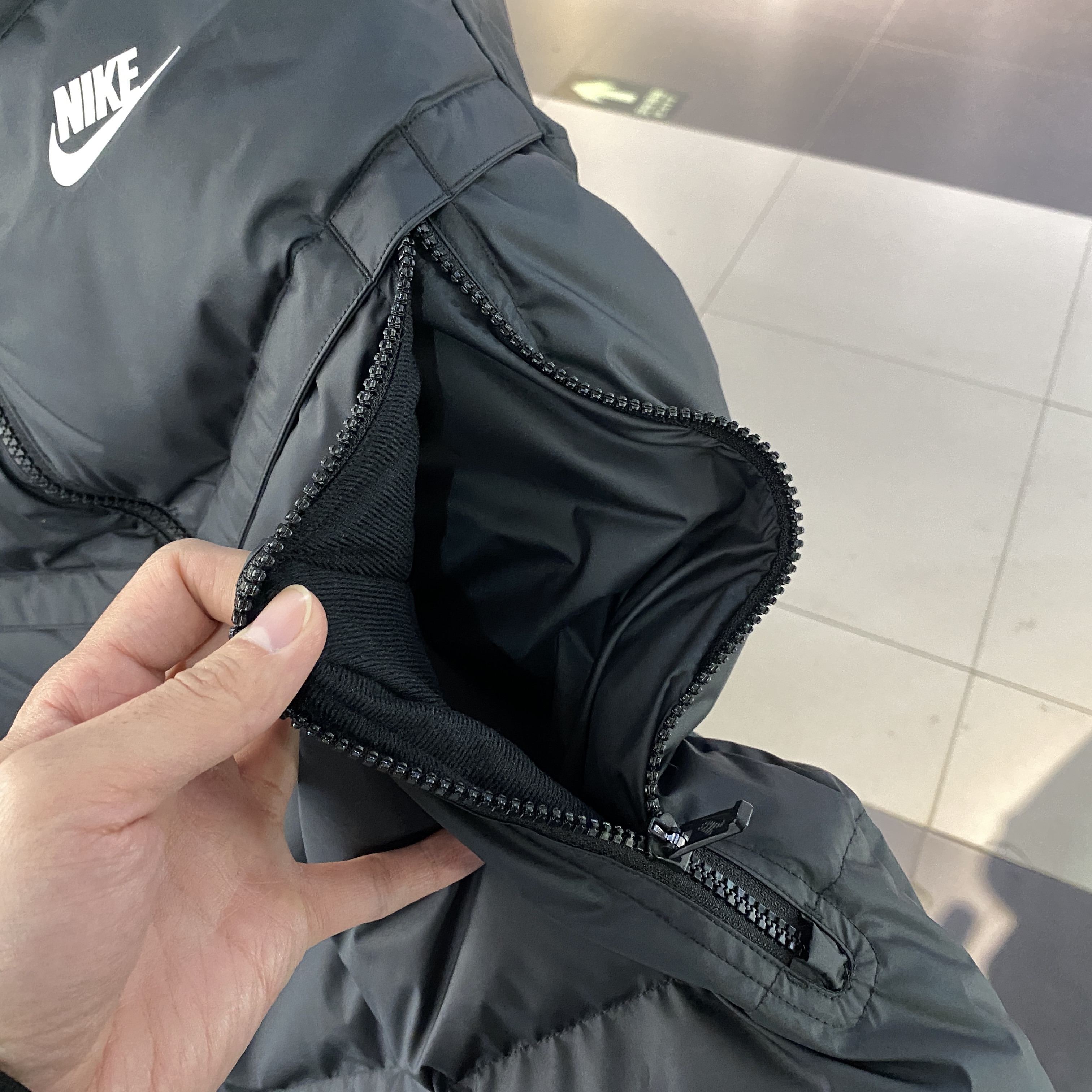 NIKE耐克羽绒服男正品款连帽保暖羽绒服防风夹克衫DV1132-010-图2