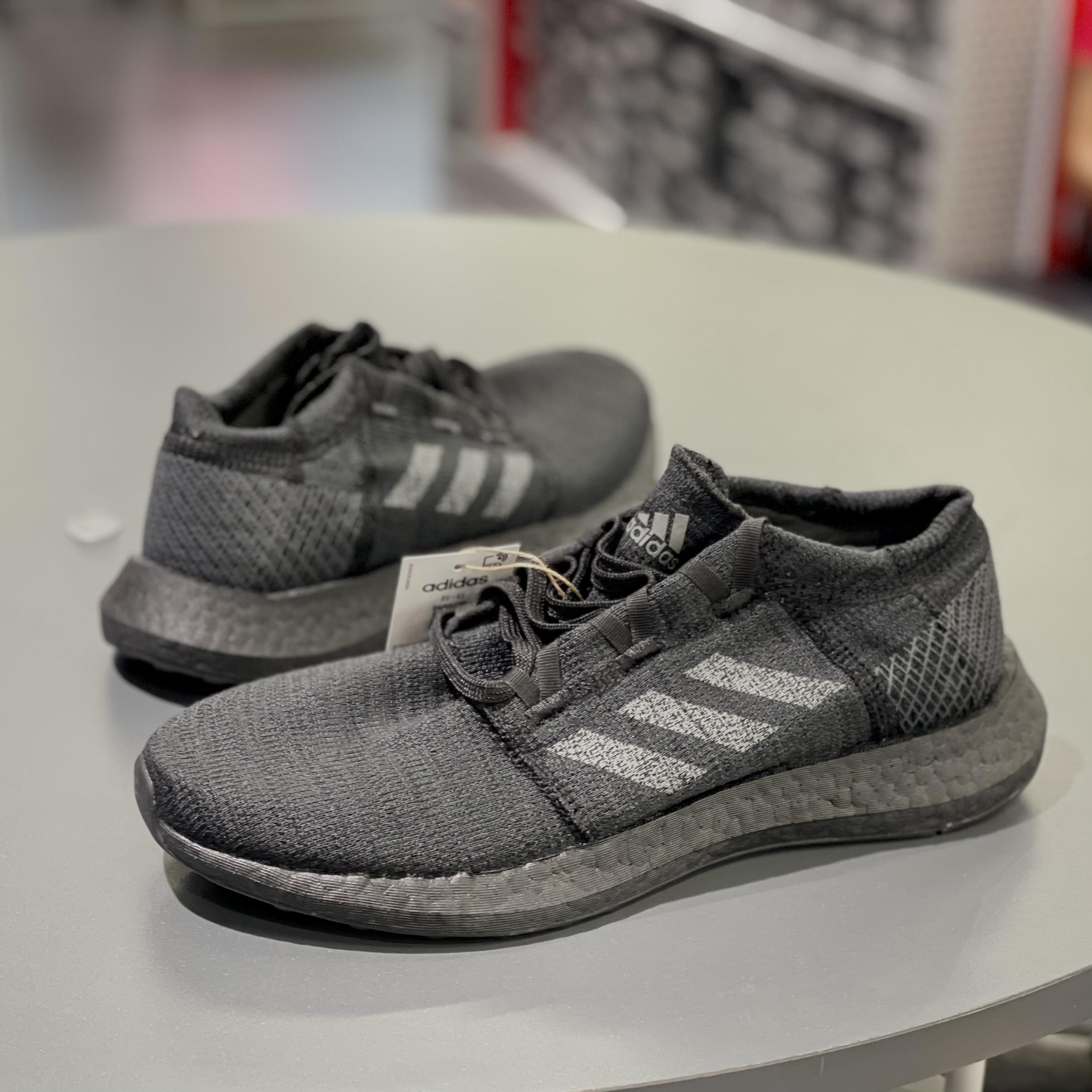 Adidas/阿迪达斯 Pure Boost 男款减震舒适透气运动跑步鞋 F35786 - 图0
