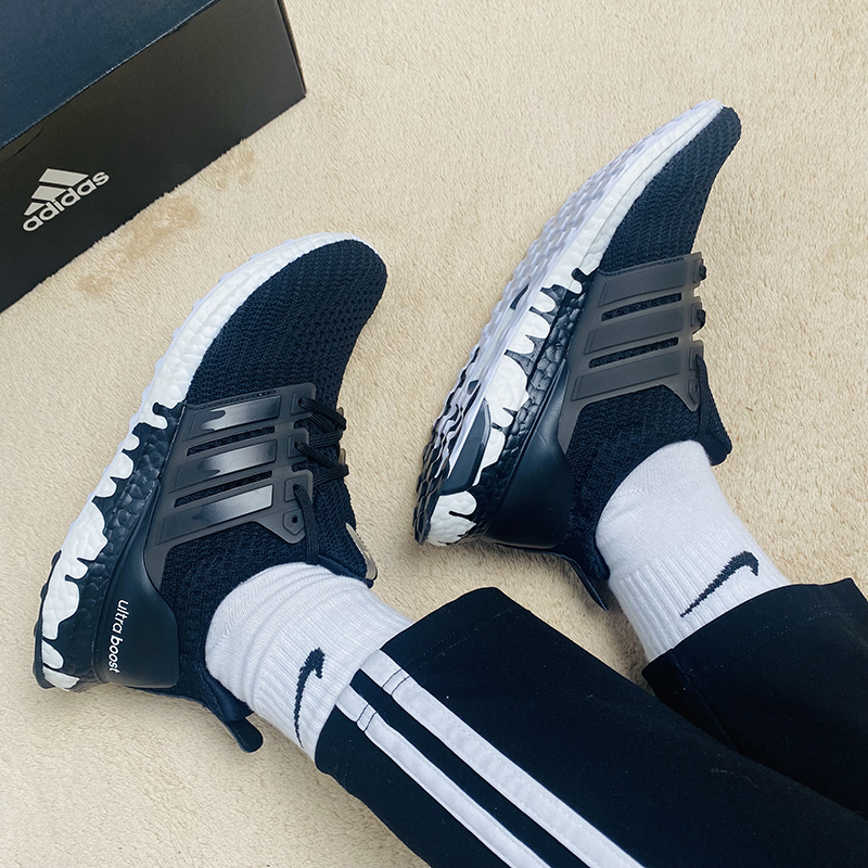 Adidas阿迪达斯跑步鞋男鞋正品新款Boost UB4.0专业运动鞋GZ3292 - 图0