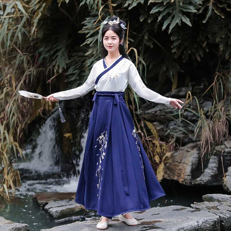 中国风古装改良齐腰春夏季新款汉服 季莲娜民族服装/舞台装