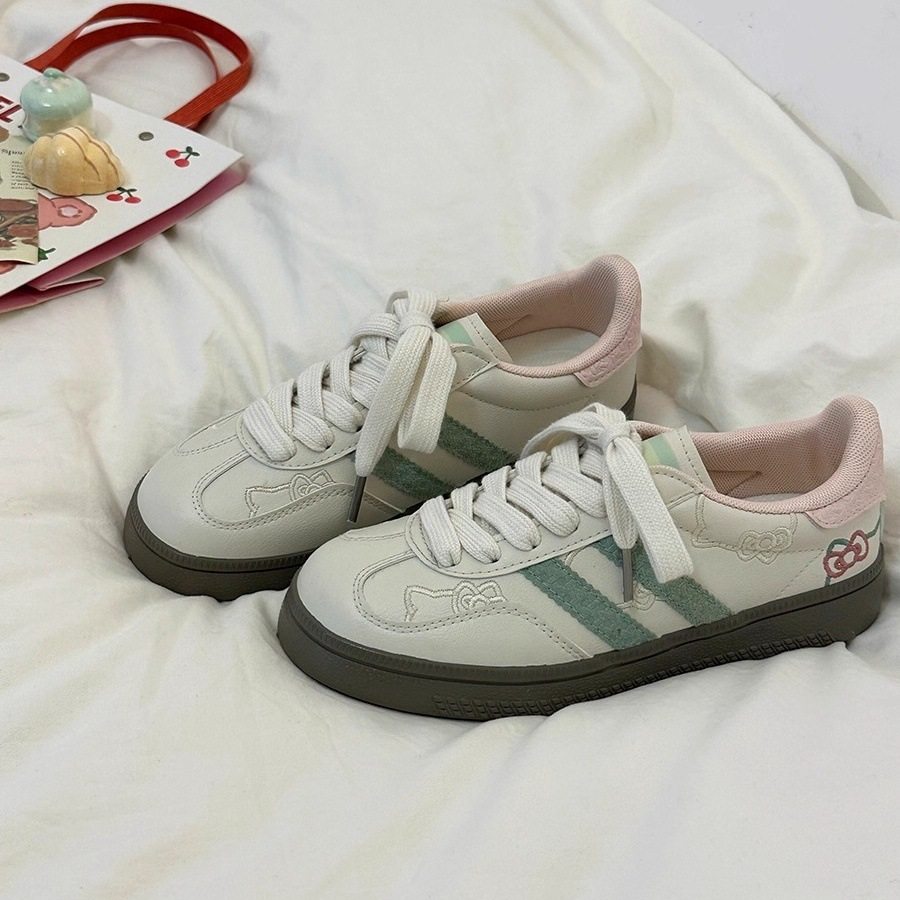 青岛福客来女鞋代工厂平底小白鞋2026夏款小众潮流板鞋百搭板鞋小,淘宝优惠券,粉丝福利购,淘宝优惠卷