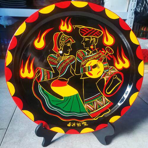 彝族漆器人物画盘 全手工彩绘木质工艺盘 客厅摆设大号传统漆器盘 - 图3