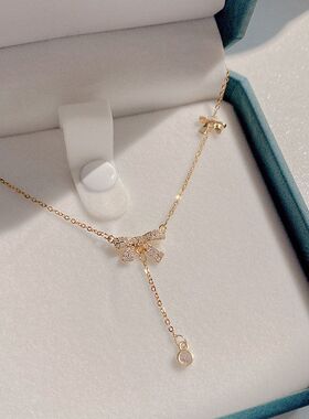 女轻奢2022年新款简约钛钢百搭蝴蝶结流苏小众设计感吊坠项链颈链