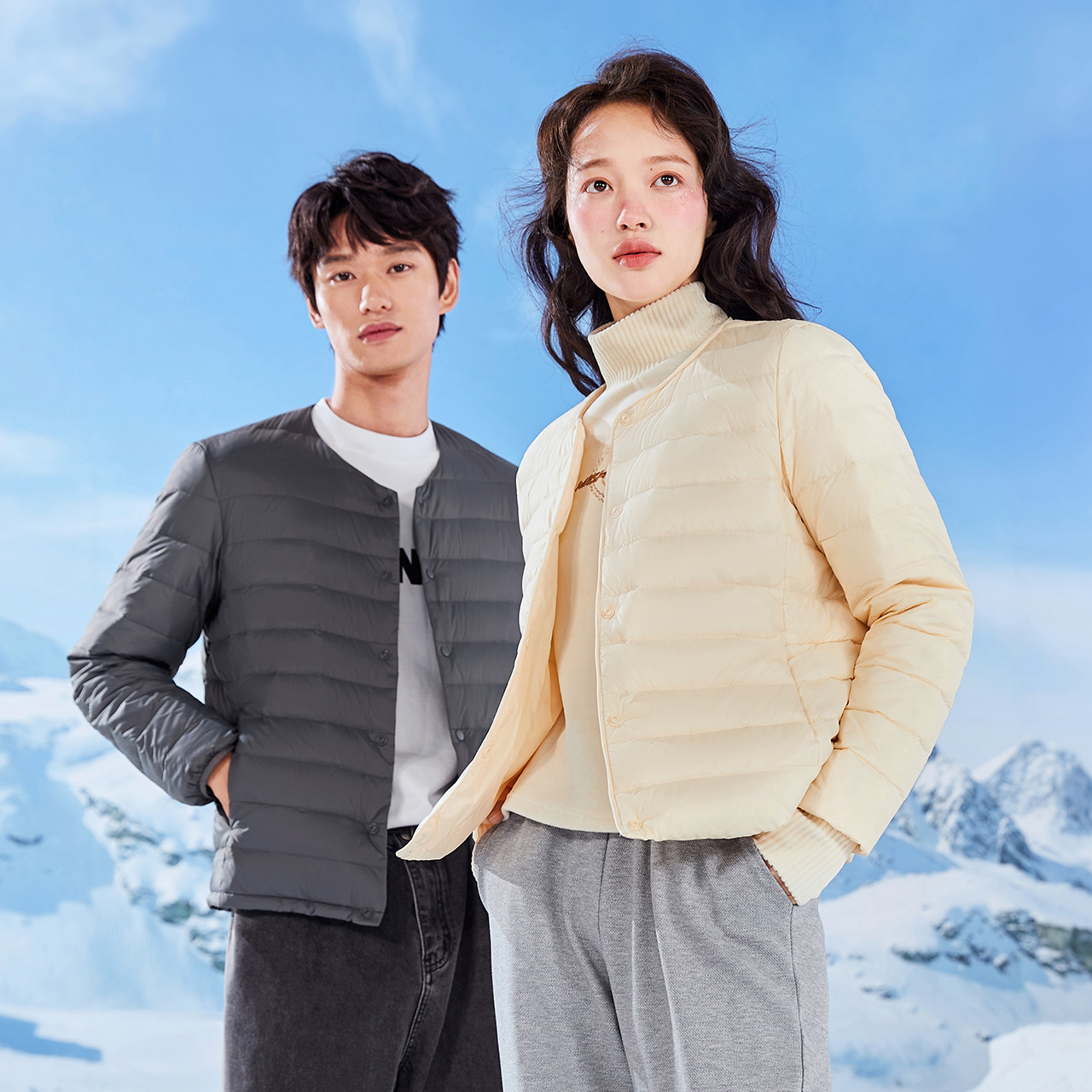 雪中飞2025春秋热销男女轻便百搭内恤简约保暖圆领短款羽绒服情侣