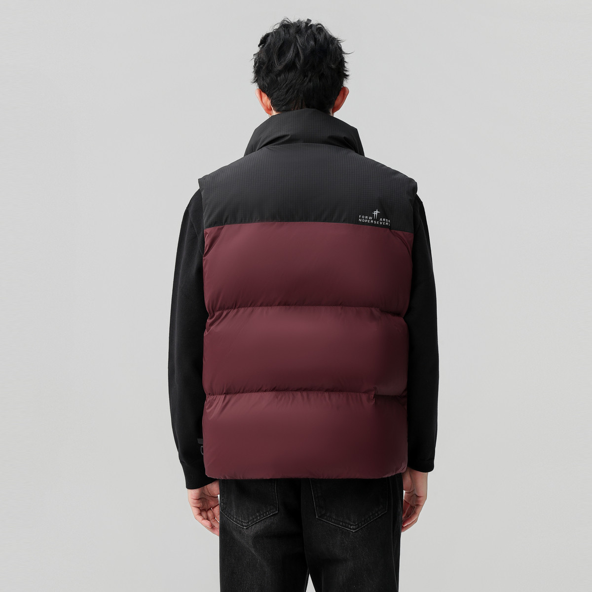 雪中飞2025冬新款男士羽绒马甲拼接撞色时尚立领拼色百搭马夹背心,淘宝优惠券,粉丝福利购,淘宝优惠卷