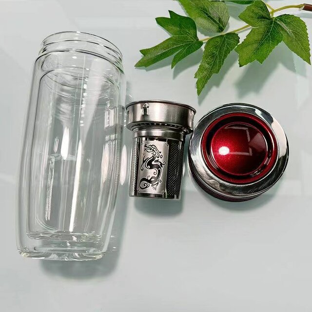 Double-layer thickened large-capacity insulated portable water cup with lid