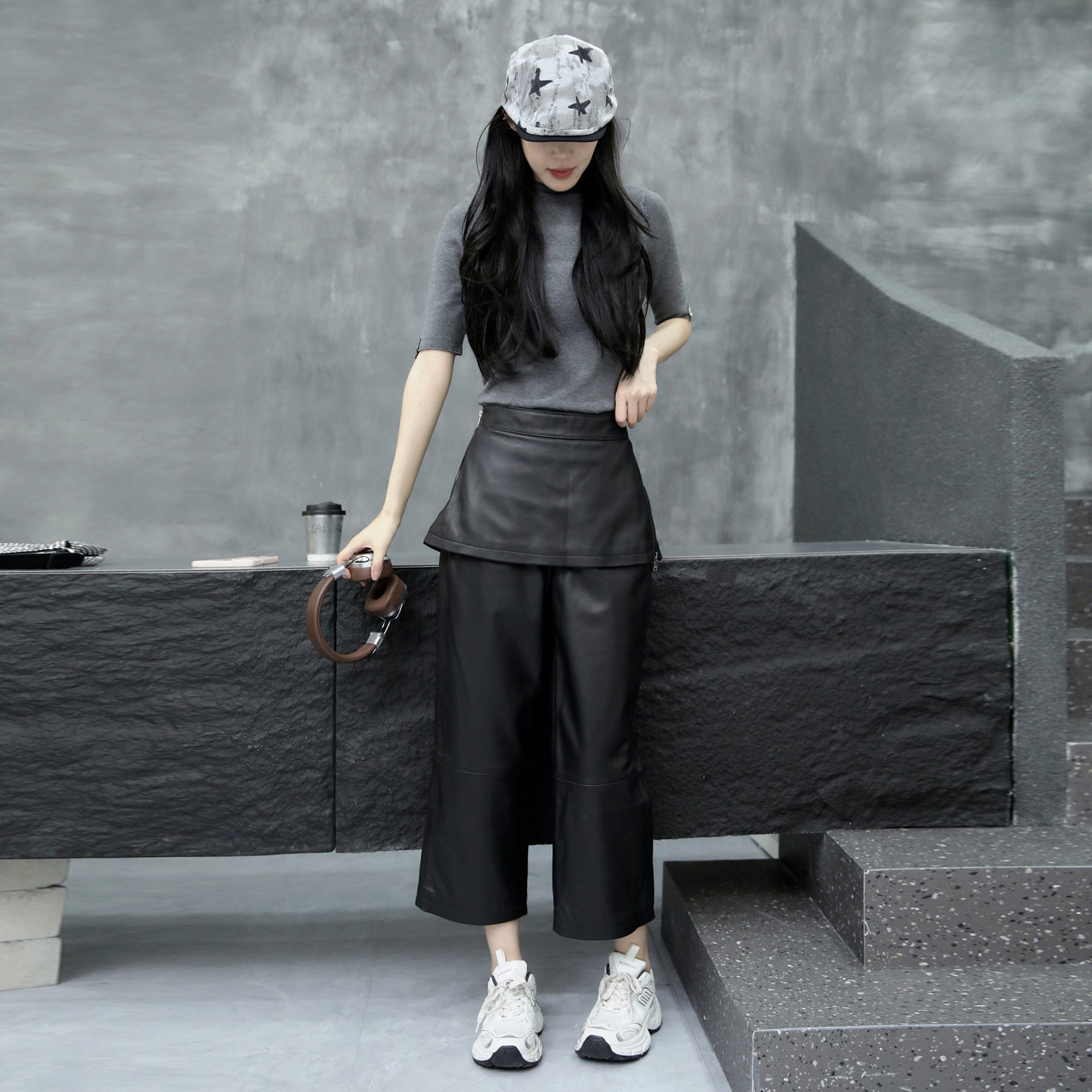 直筒裤女2025年秋季新款绵羊皮黑色九分裤侧拉链皮裤裙真皮休闲裤,淘宝优惠券,粉丝福利购,淘宝优惠卷