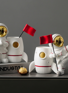 创意宇航员笔筒摆件家居装饰品