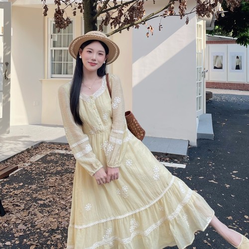 MOBAI默白【心动缪斯】法式刺绣气质大摆连衣裙秋季长袖显瘦长裙 - 图3