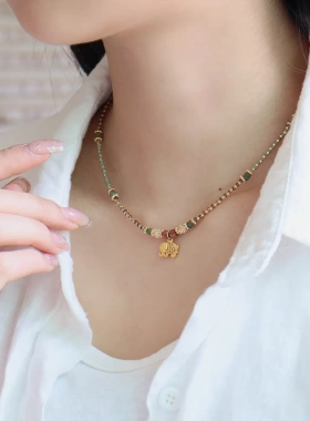 复古时尚精致小米珠天然石吉象吊坠串珠项链轻奢小众高级感锁骨链