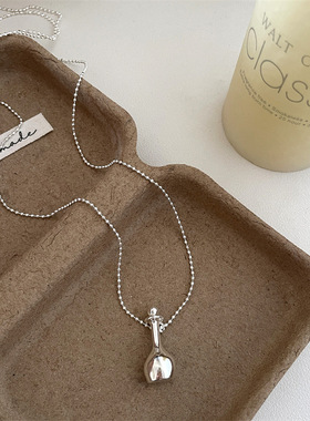 韩版博主同款酒杯吊坠项链女高级感ins毛衣链设计感时尚百搭锁骨