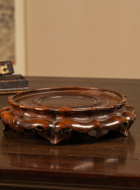 红木整挖云纹足菱口器座