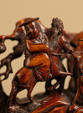 黄杨木雕人物出游图山子摆件