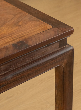 红木高束腰马蹄腿方桌