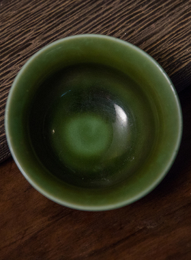 清代绿釉花卉纹杯老物件收藏品文玩古董瓷器真品中式桌面摆件茶杯