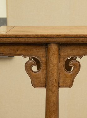 黄花梨夹头榫如意云纹平头案