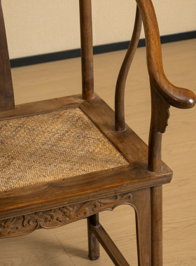 清代红木螭龙纹圈椅（一对）