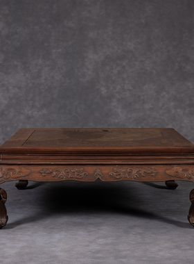 红木镶瘿木束腰三弯腿螭龙纹炕桌